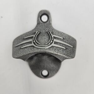 Marlboro Bottle Opener Wall Mounted Metal Horse Shoe Vintage Beer Bottle Opener